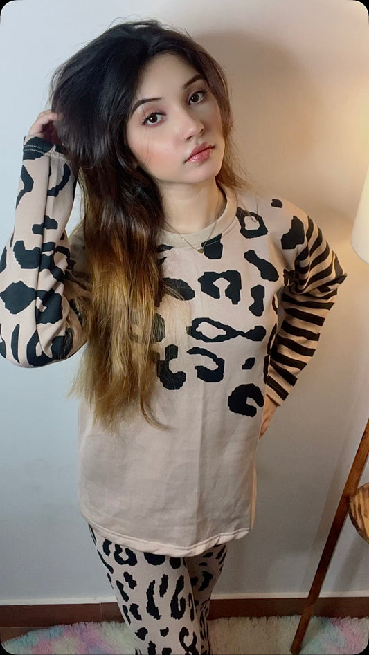 Cream Tiger Flapper Printed Winter Fleece Co-ords Set